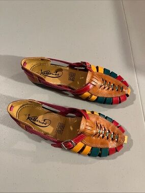 Mexico-Hand maid Multicolor Leather Huarache Flats - Red, Yellow, Green, Tan